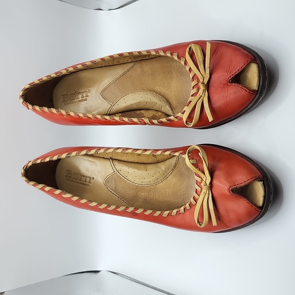 Born orange & tan leather peep toe slip on size 8 heels